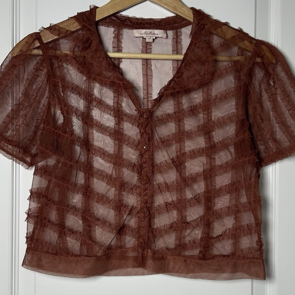 Intuitions Brown‎ Sheer Mesh Textured Short Puff Sleeve Cropped Button Up Blouse
